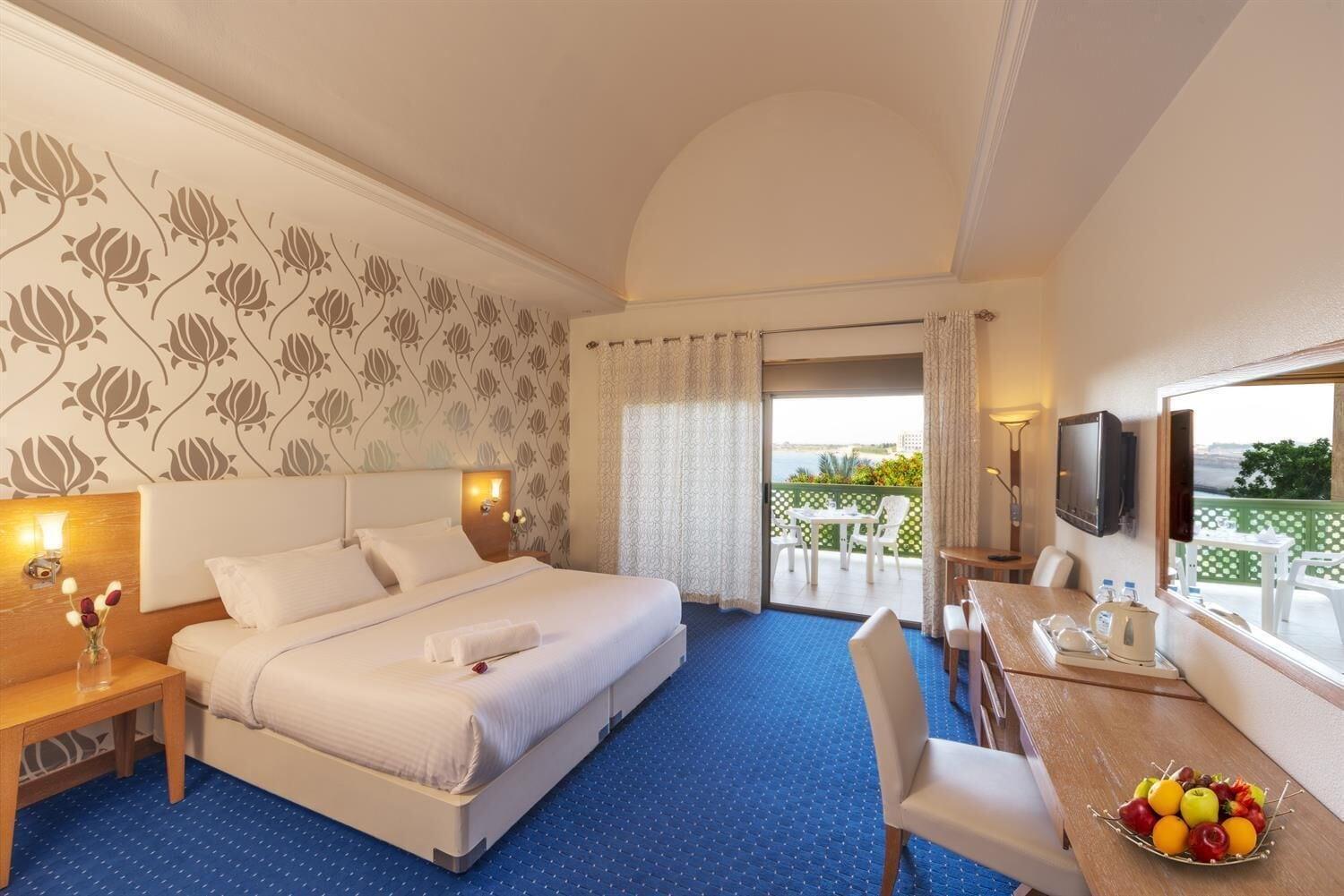 Golden Tulip Al Jazira Hotel & Resort Abu Dhabi Exterior photo