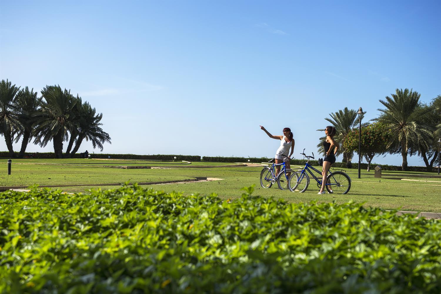 Golden Tulip Al Jazira Hotel & Resort Abu Dhabi Exterior photo
