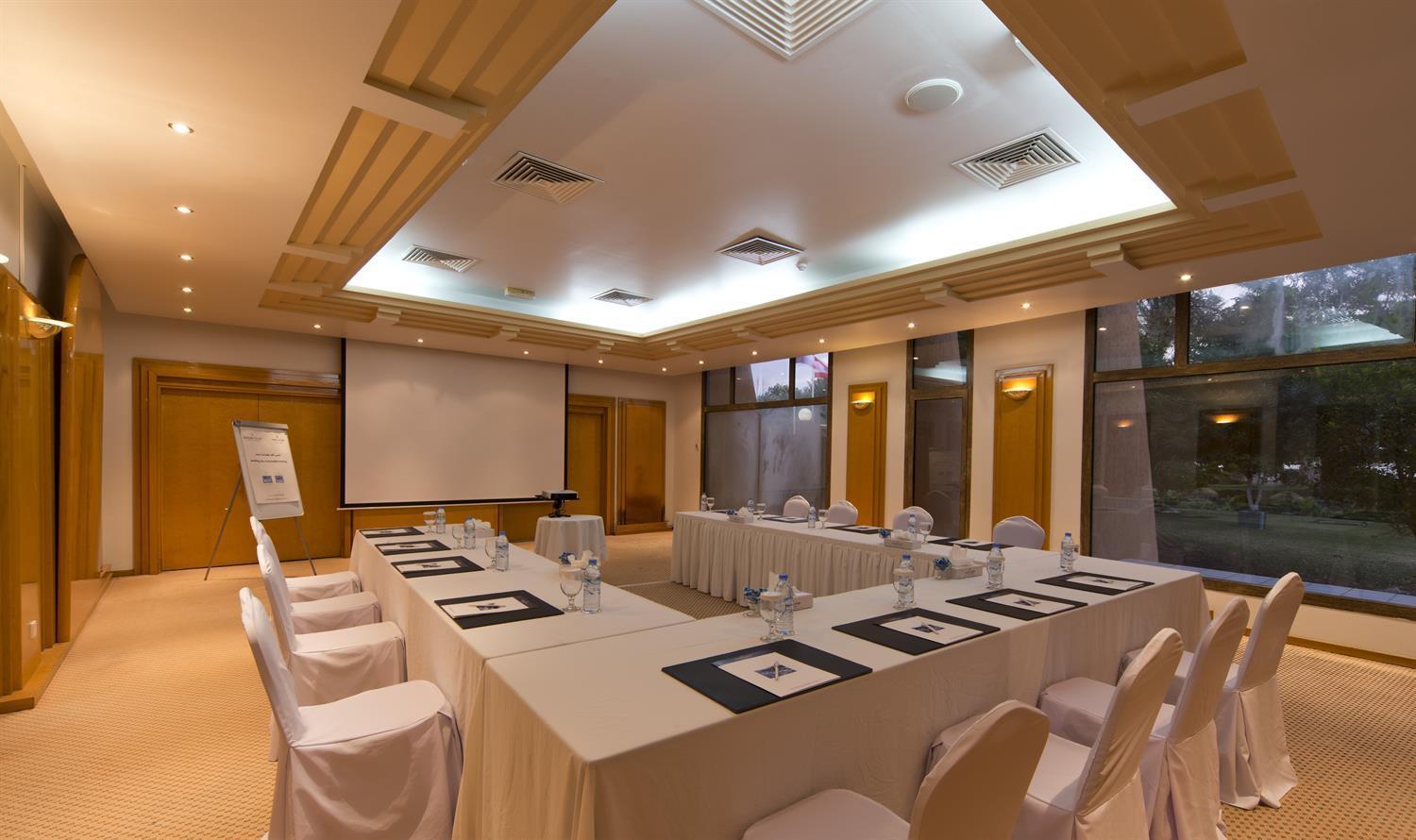 Golden Tulip Al Jazira Hotel & Resort Abu Dhabi Exterior photo